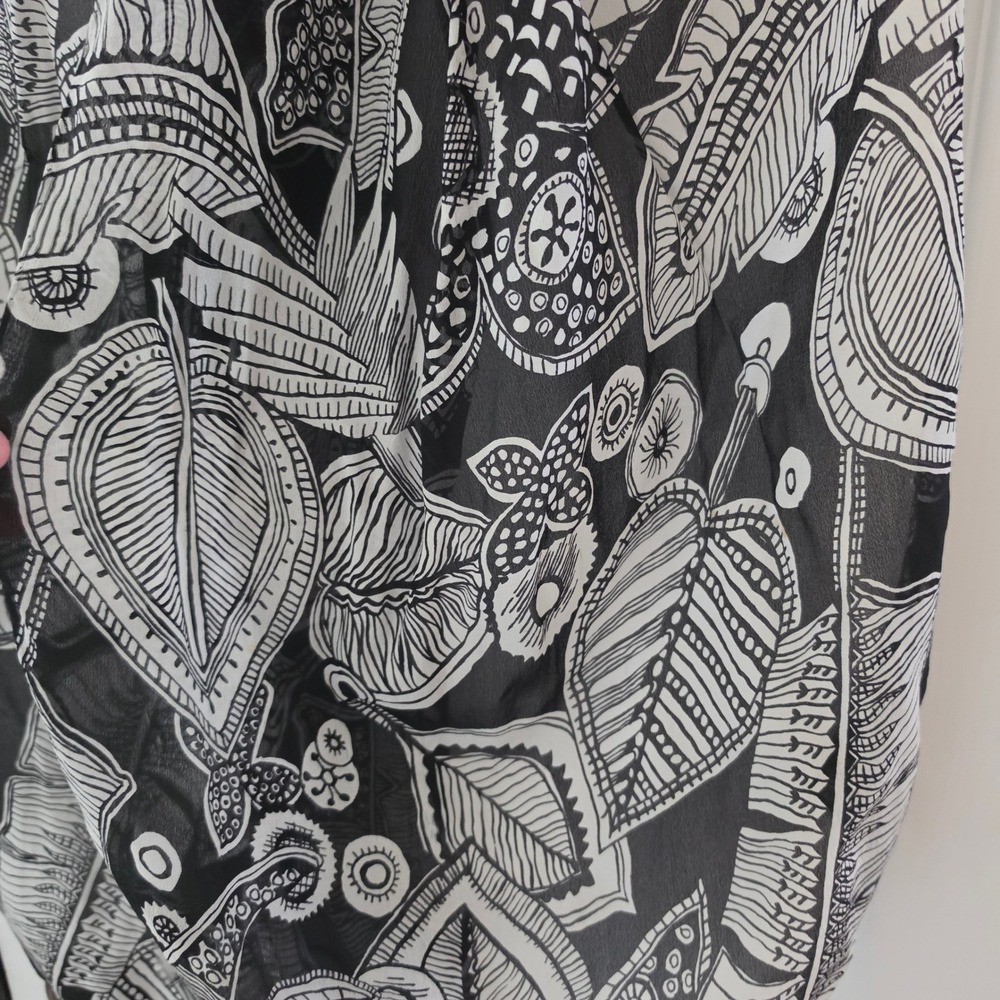 Vintage Silk Scarf Black White Botanical Leaf Print Sheer Oblong Wrap 18x60 - Picture 2 of 3